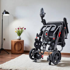 Poylin P198 Hafif Akülü Tekerlekli Sandalye - Poylin (1)