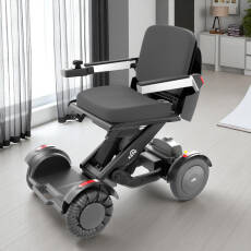 Poylin P212 XSTO M4U Hafif Akülü Tekerlekli Sandalye - Poylin (1)